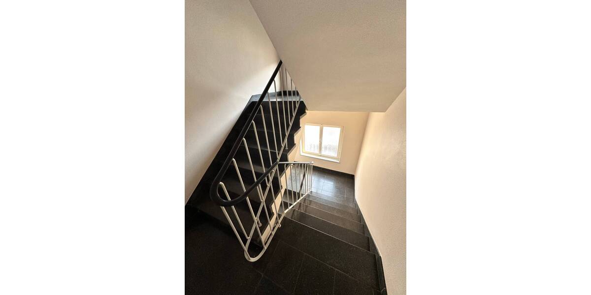 Etagenwohnung Essen Südviertel - 2 Zimmer, 44 m&sup2;, 420&euro; | Angebot:25667464