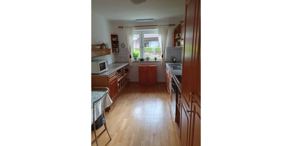 Mehrfamilienhaus, Wohnhaus Ratingen Zentrum - 8 Zimmer, 220 m&sup2;, 930.000&euro; | Angebot:26607345