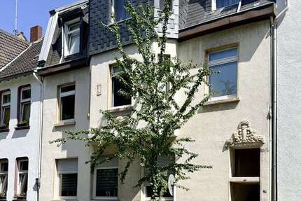 Haus Essen / Stoppenberg Stoppenberg - 11 Zimmer, 309 m&sup2;, 369.000&euro; | Angebot:27204806