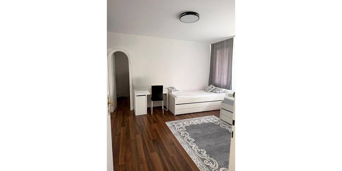 Etagenwohnung Krefeld Dießem - 3 Zimmer, 83 m&sup2;, 200.000&euro; | Angebot:26993468