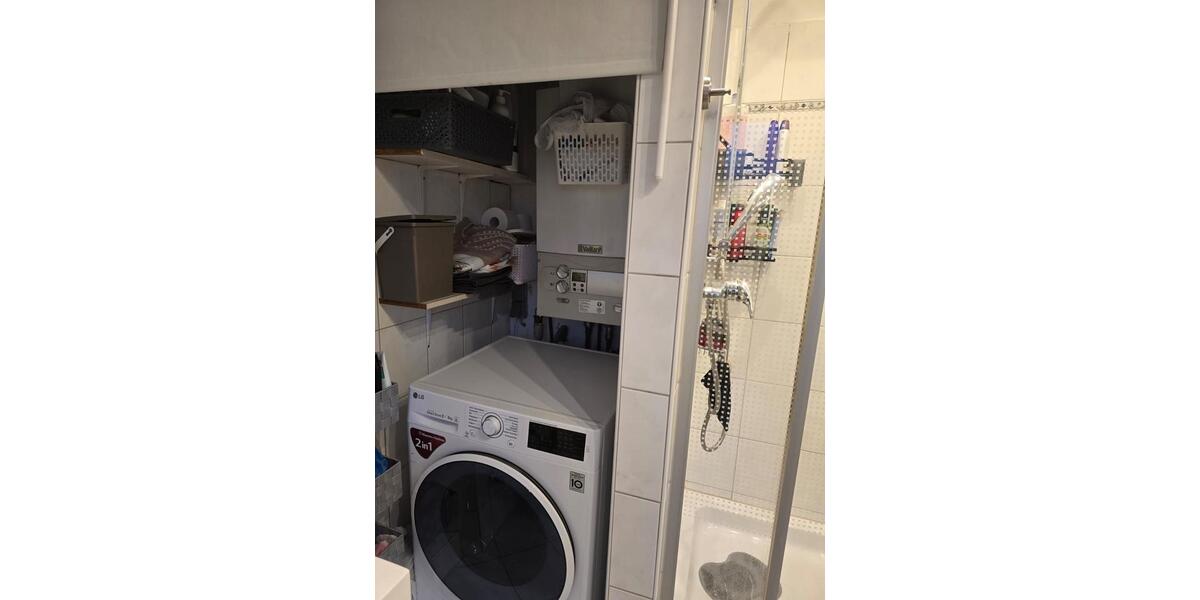 Hochparterre Wuppertal Barmen - 4 Zimmer, 92 m&sup2;, 220.000&euro; | Angebot:24836137