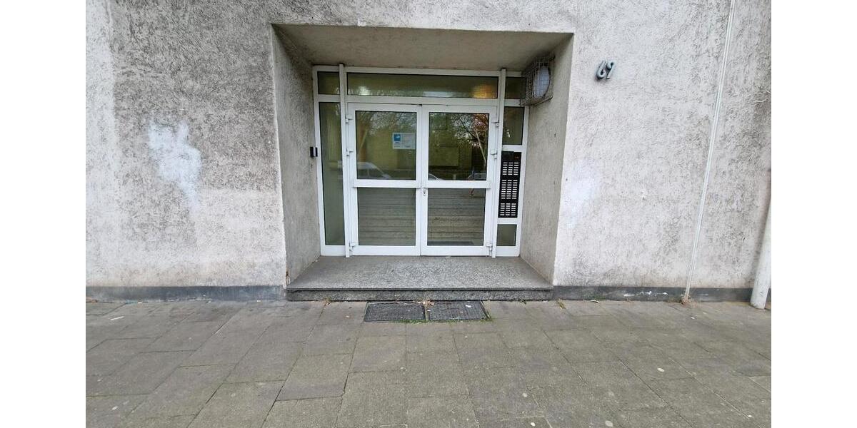 Dachgeschoßwohnung Essen Stadtbezirk V - 1 Zimmer, 34 m&sup2;, 50.000&euro; | Angebot:25719302