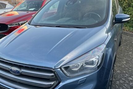 Ford Kuga 45.312 km 19.440 &euro; Grevenbroich 41515