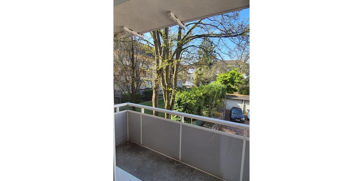 Etagenwohnung Essen Stadtbezirk III - 3 Zimmer, 62 m&sup2;, 550&euro; | Angebot:25854724