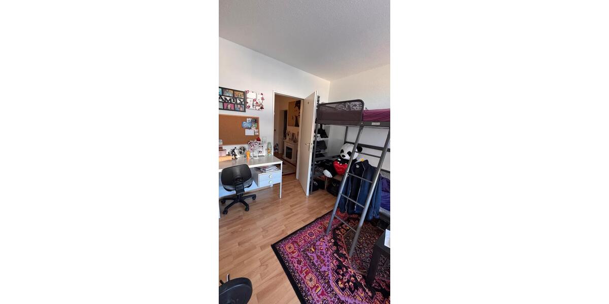 Etagenwohnung Neuss - 4 Zimmer, 85 m&sup2;, 280.000&euro; | Angebot:27197327