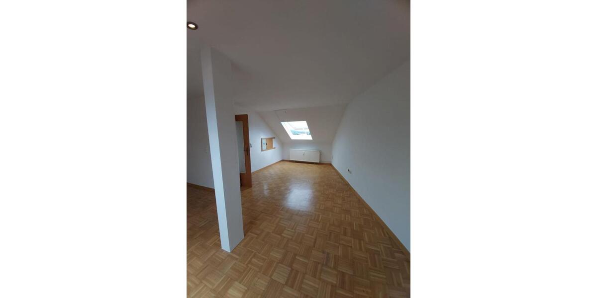 Dachgeschoßwohnung Wuppertal Gemarkung Langerfeld - 2 Zimmer, 60 m&sup2;, 450&euro; | Angebot:25967629
