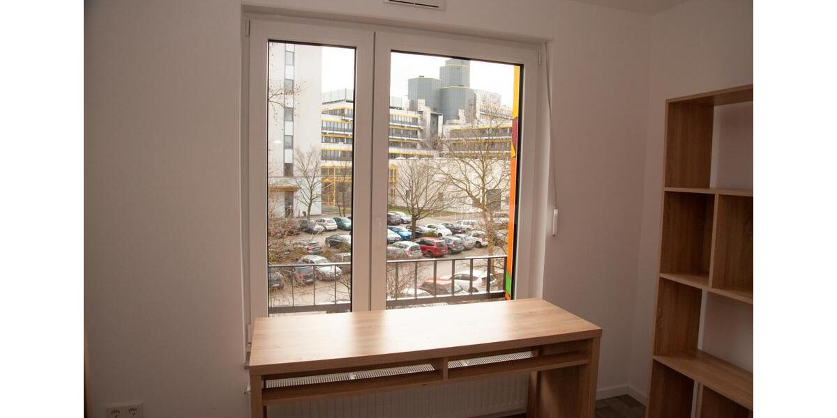 Etagenwohnung Essen Stadtbezirk VI - 1 Zimmer, 71 m&sup2;, 400&euro; | Angebot:27550530