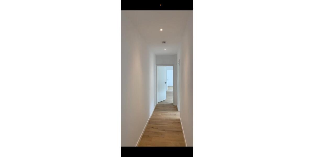 Etagenwohnung Krefeld - 2 Zimmer, 54 m&sup2;, 680&euro; | Angebot:25571161