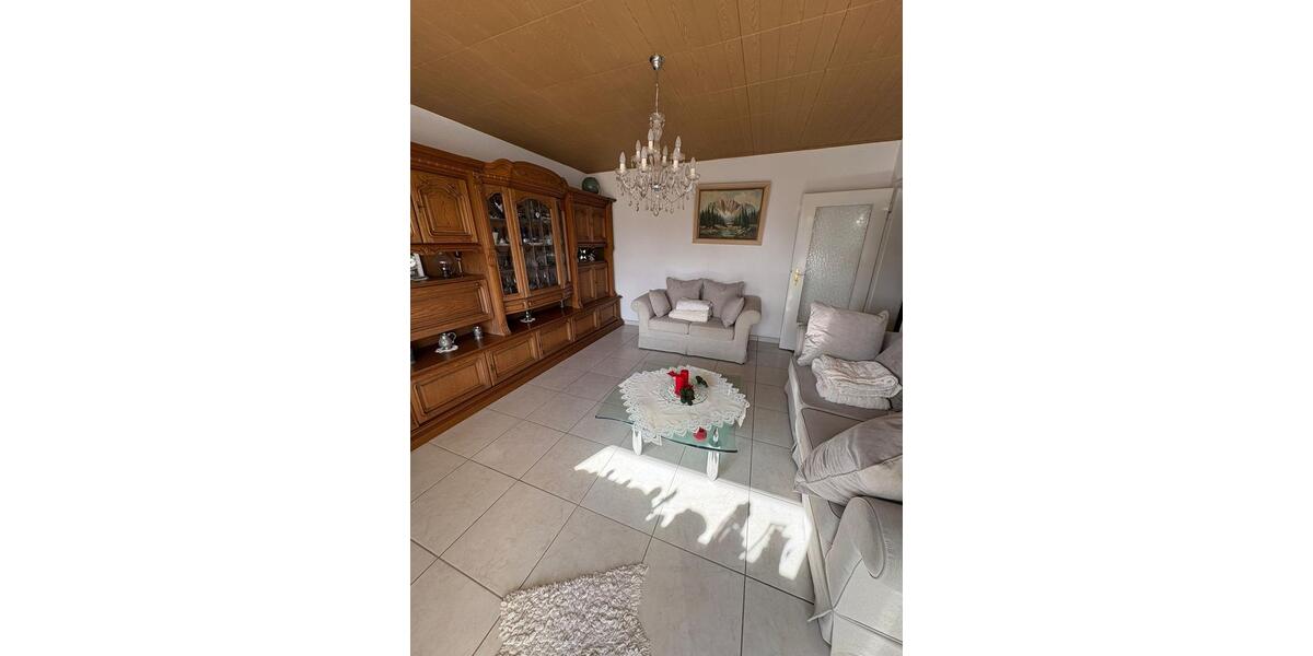 Etagenwohnung Wuppertal Gemarkung Nächstebreck - 3 Zimmer, 7 m&sup2;, 145.000&euro; | Angebot:25940693