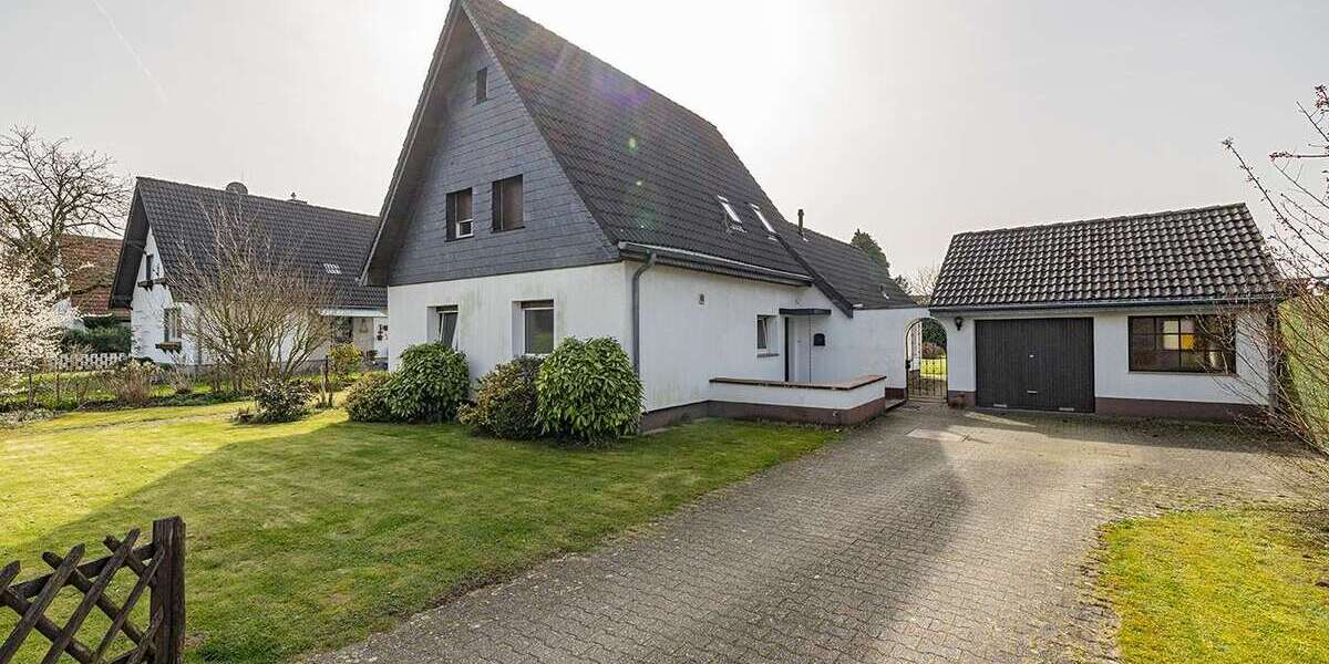 Einfamilienhaus Krefeld / Fischeln Fischeln - 4.5 Zimmer, 114 m&sup2;, 465.000&euro; | Angebot:26040833