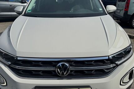 VW T-Roc 124.980 km 18.499 &euro; Mülheim / Ruhr 45473