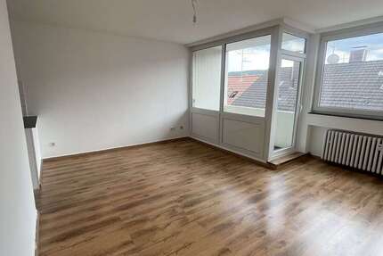 Wohnung Wuppertal Barmen - 3 Zimmer, 67 m&sup2;, 470&euro; | Angebot:26974344