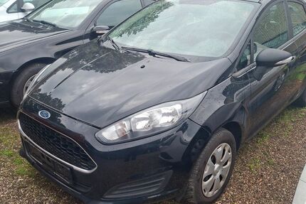 Ford Fiesta 150.000 km 3.799 &euro; Oberhausen 46045