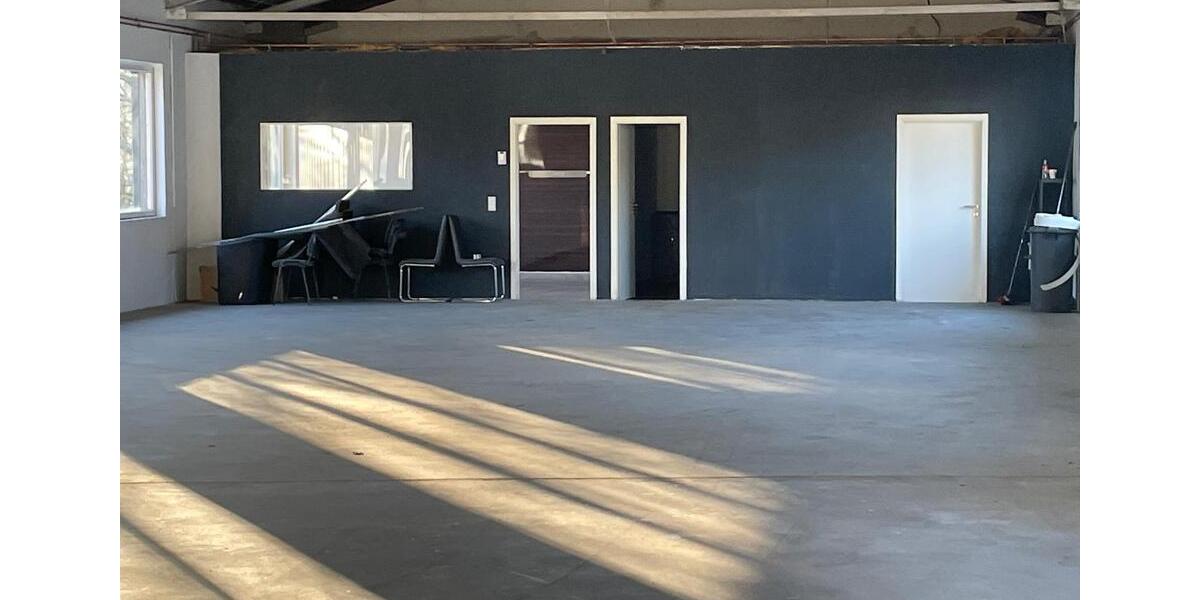 Gewerbeobjekt Remscheid Reinshagen - 3.600&euro; | Angebot:22704501