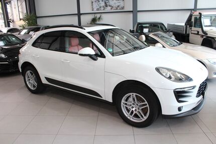 Porsche Macan 196.000 km 24.899 &euro; Meerbusch 40667