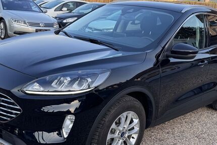 Ford Kuga 125.000 km 15.999 &euro; Essen 45355