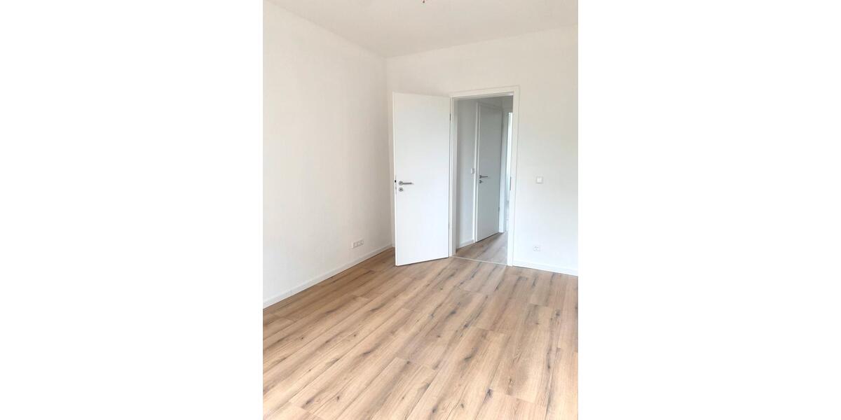 Dachgeschoßwohnung Mülheim an der Ruhr Rechtsruhr-Nord - 2 Zimmer, 55 m&sup2;, 860&euro; | Angebot:25793386