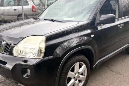 Nissan X-Trail 320.000 km 3.899 &euro; Bottrop 46238