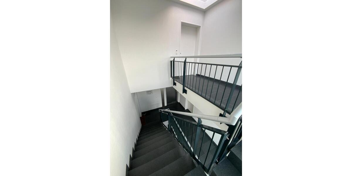 Dachgeschoßwohnung Meerbusch - 3 Zimmer, 111 m&sup2;, 1.589&euro; | Angebot:25307483