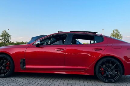 Kia Stinger 132.000 km 22.900 &euro; Grevenbroich 41517