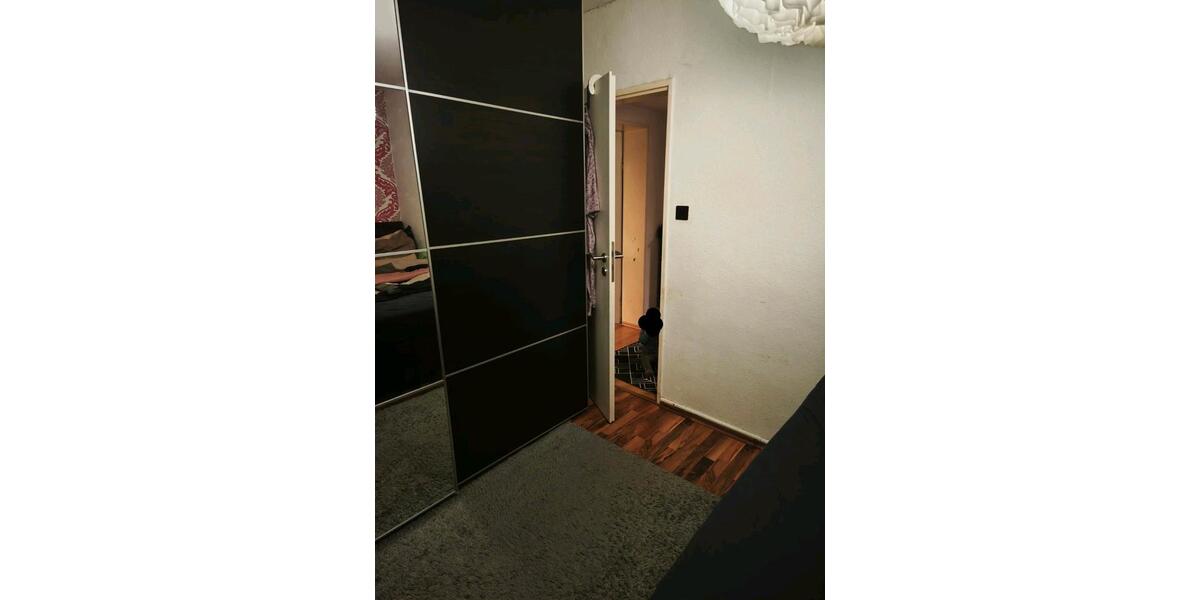 Etagenwohnung Grevenbroich - 3 Zimmer, 61 m&sup2;, 770&euro; | Angebot:25041941
