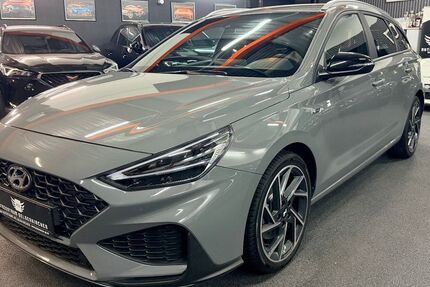 Hyundai i30 53.000 km 16.890 &euro; Gelsenkirchen 45879