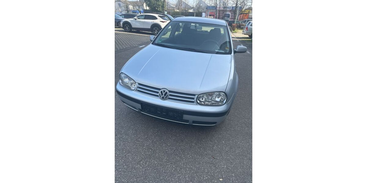 VW Golf 215.000 km 2.190 &euro; Ratingen 40880
