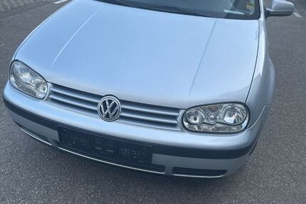 VW Golf 215.000 km 2.290 &euro; Ratingen 40880