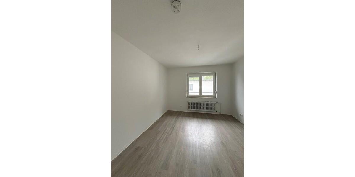 Etagenwohnung Essen Stadtbezirk VI - 3 Zimmer, 56 m&sup2;, 625&euro; | Angebot:25163792