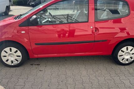 Renault Twingo 151.000 km 2.900 &euro; Essen 45133