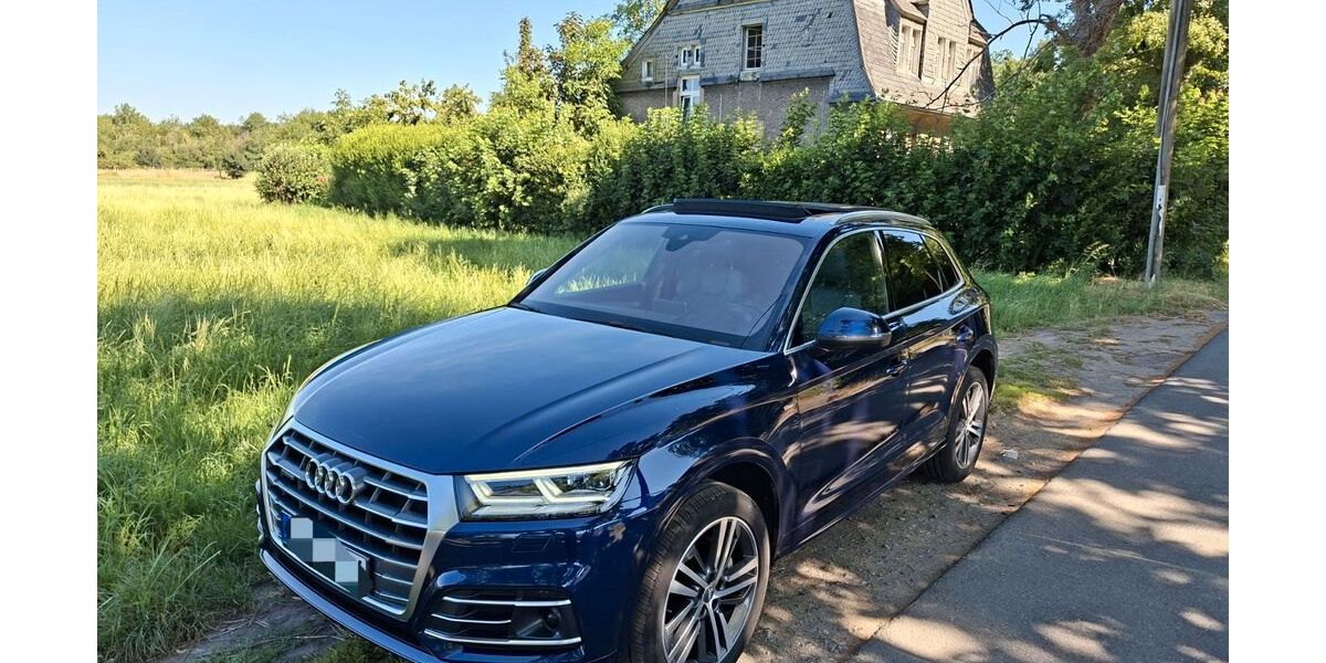 Audi Q5 109.500 km 26.990 &euro; Düsseldorf 40229