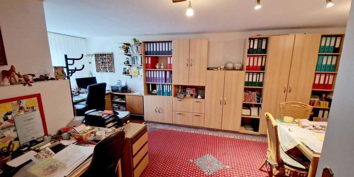 Einfamilienhaus Mülheim Holthausen - 5 Zimmer, 216 m&sup2;, 599.000&euro; | Angebot:25779202