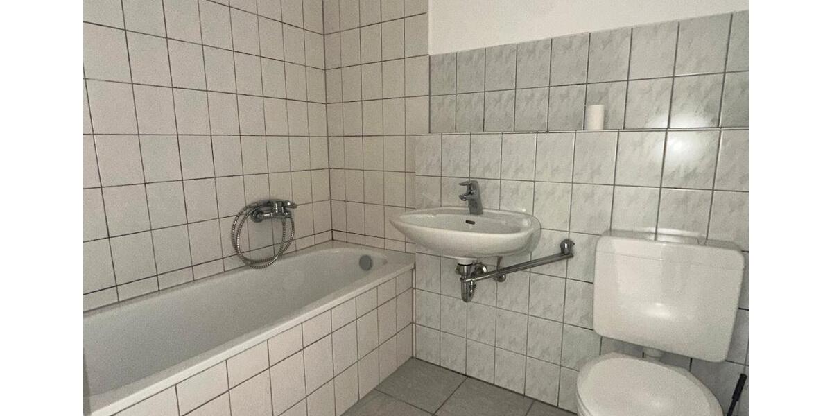 Etagenwohnung Remscheid Reinshagen - 4 Zimmer, 95 m&sup2;, 488&euro; | Angebot:26277962