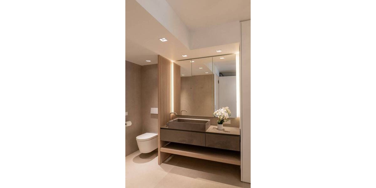 Etagenwohnung Düsseldorf Wittlaer - 3 Zimmer, 135 m&sup2;, 1.099.000&euro; | Angebot:25695557