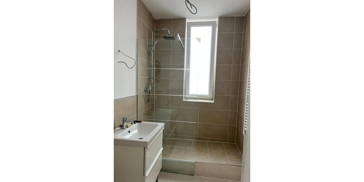 Etagenwohnung Duisburg Hamborn - 4 Zimmer, 118 m&sup2;, 900&euro; | Angebot:25782646