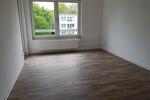 Etagenwohnung Wuppertal Gemarkung Langerfeld - 3 Zimmer, 72 m&sup2;, 699&euro; | Angebot:25918628