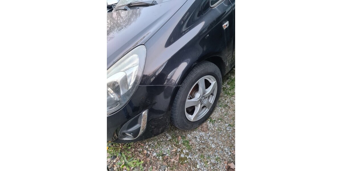 Opel Corsa D 230.000 km 3.750 &euro; Gelsenkirchen 45879