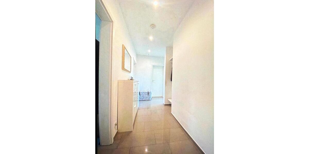 Etagenwohnung Solingen - 2 Zimmer, 62 m&sup2;, 169.000&euro; | Angebot:24774571