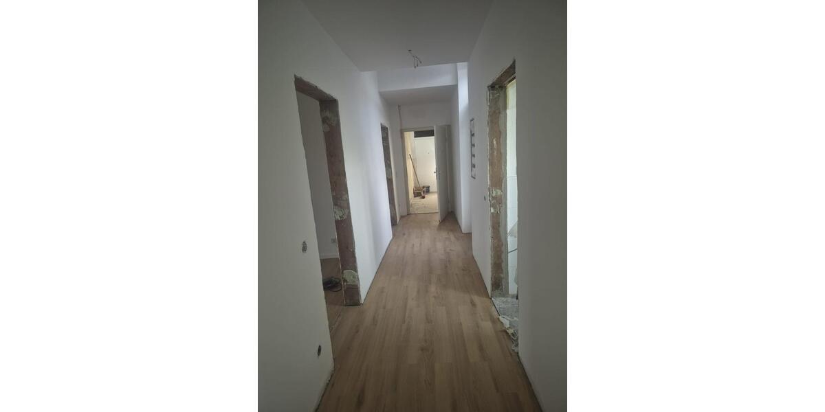 Dachgeschoßwohnung Essen Stadtbezirk III - 3 Zimmer, 79 m&sup2;, 790&euro; | Angebot:25790783