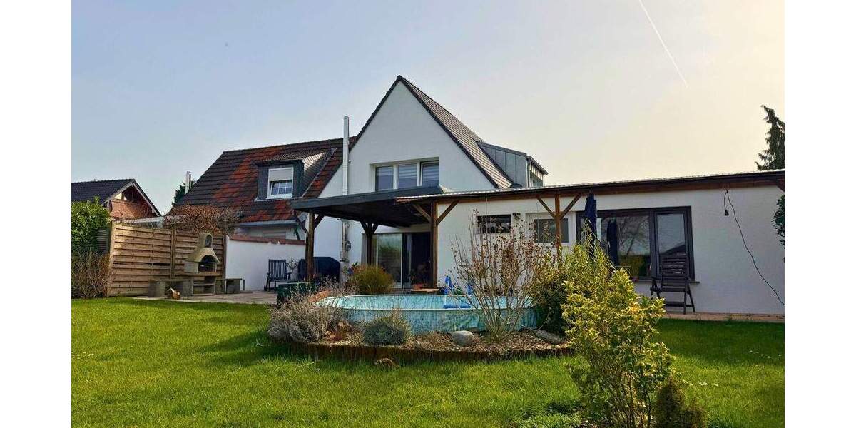 Einfamilienhaus Krefeld Fischeln - 5 Zimmer, 147 m&sup2;, 590.000&euro; | Angebot:25733447