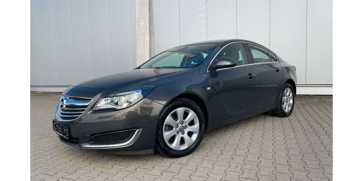 Opel Insignia 120.000 km 7.500 &euro; Düsseldorf 40231
