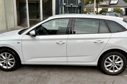 Skoda Scala 65.000 km 13.900 &euro; Solingen 42697