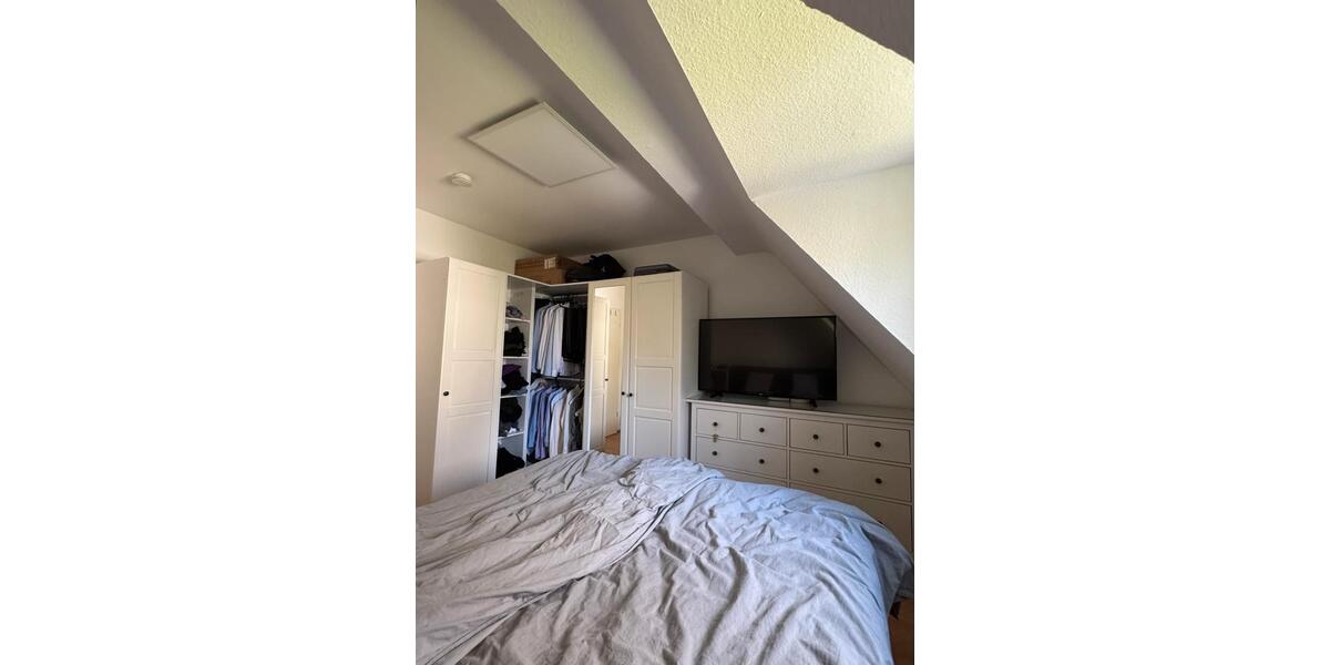 Dachgeschoßwohnung Essen Stadtbezirk III - 2 Zimmer, 53 m&sup2;, 620&euro; | Angebot:26003646
