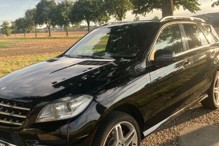 Mercedes-Benz ML 350 247.500 km 14.250 &euro; Meerbusch 40670