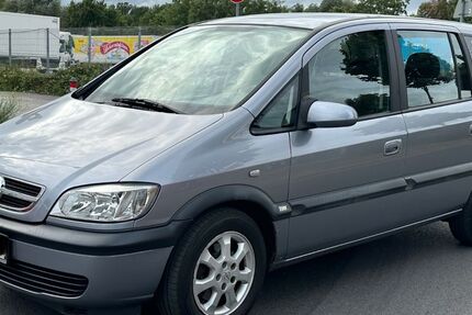 Opel Zafira 161.000 km 2.950 &euro; Neuss 41460