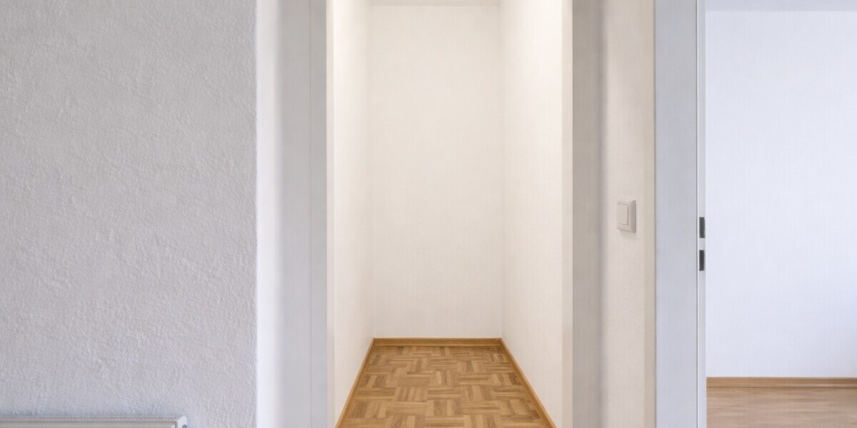 Düsseldorf - Urbaner Lifestyle trifft entspannten Wohnkomfort - Etagenwohnung Düsseldorf Stadtbezirk 2 | Angebot:25262578