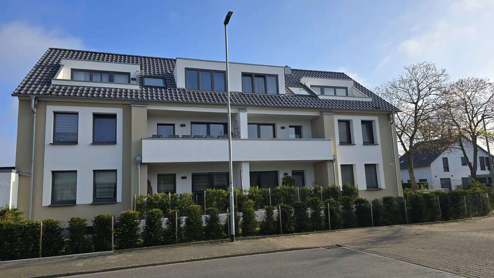 Etagenwohnung Kaarst - 3 Zimmer, 79 m&sup2;, 1.250&euro; | Angebot:27556591