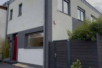 Haus Krefeld / Oppum Oppum - 5 Zimmer, 140 m&sup2;, 855.000&euro; | Angebot:27218959