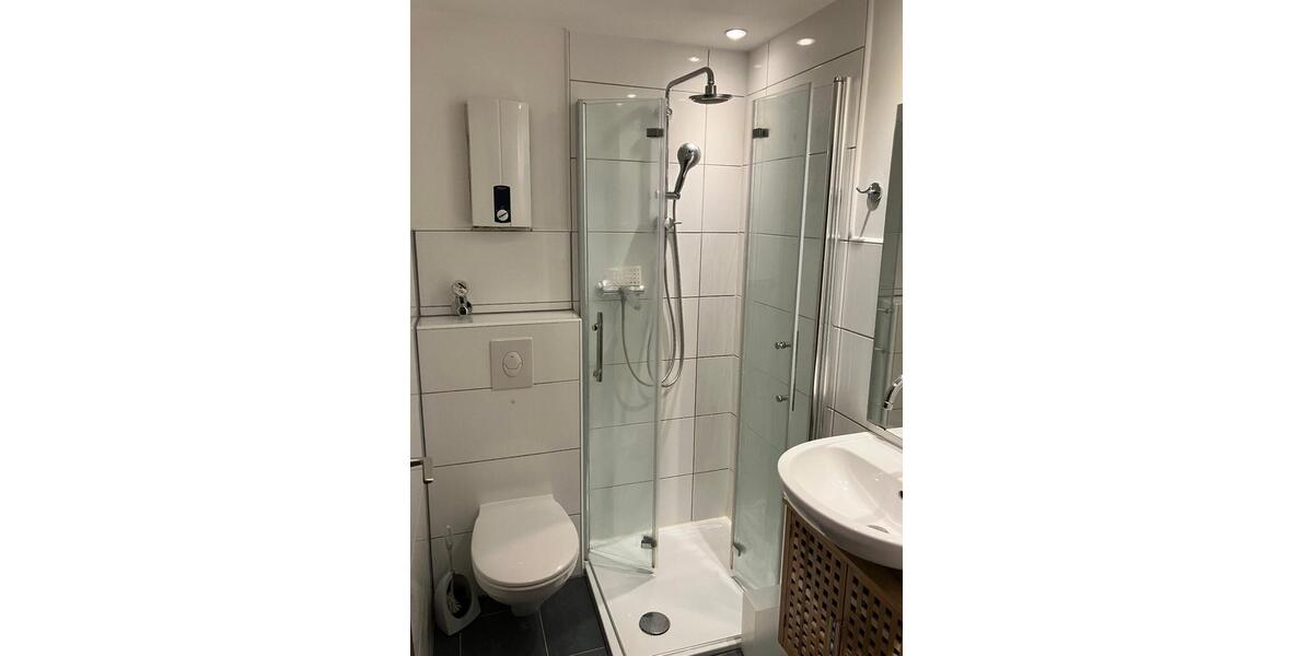Etagenwohnung Düsseldorf Derendorf - 2 Zimmer, 42 m&sup2;, 250.000&euro; | Angebot:27458472
