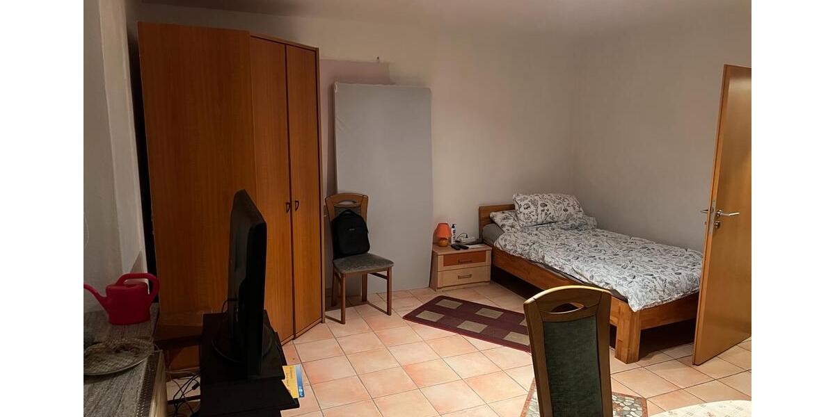 Etagenwohnung Ratingen Homberg - 1 Zimmer, 38 m&sup2;, 430&euro; | Angebot:24743542